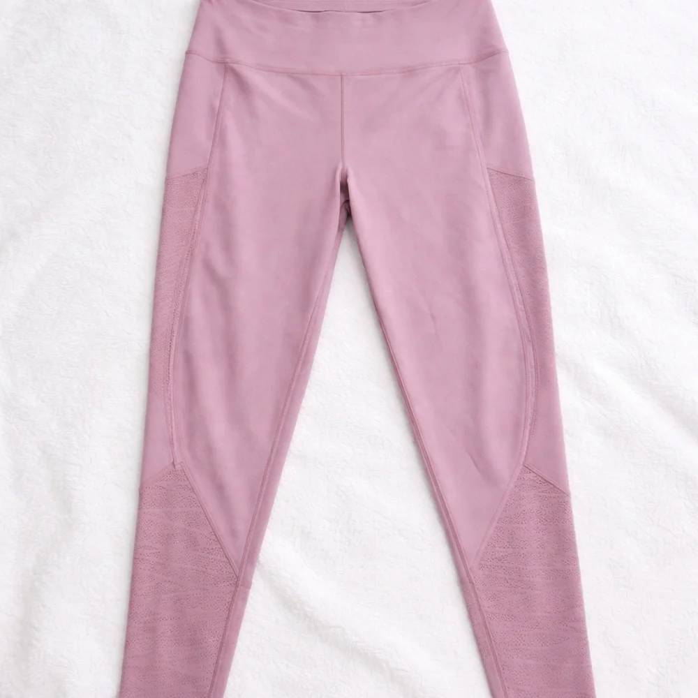 Lavender VSX Sport leggings XL Compression Like NEW - Picture 2 of 7